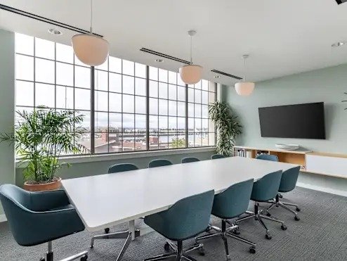 imgi_55_Spaces_Jack_London_Square_5091_Oakland_USA_Large_Meeting_Room_Without_People