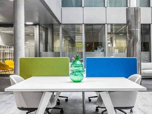 imgi_57_Regus_RegusAtriumBusinessPark_Bertrange_Luxembourg_BusinessLounge